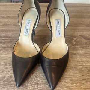 JIMMY CHOO BLACK PUMPS